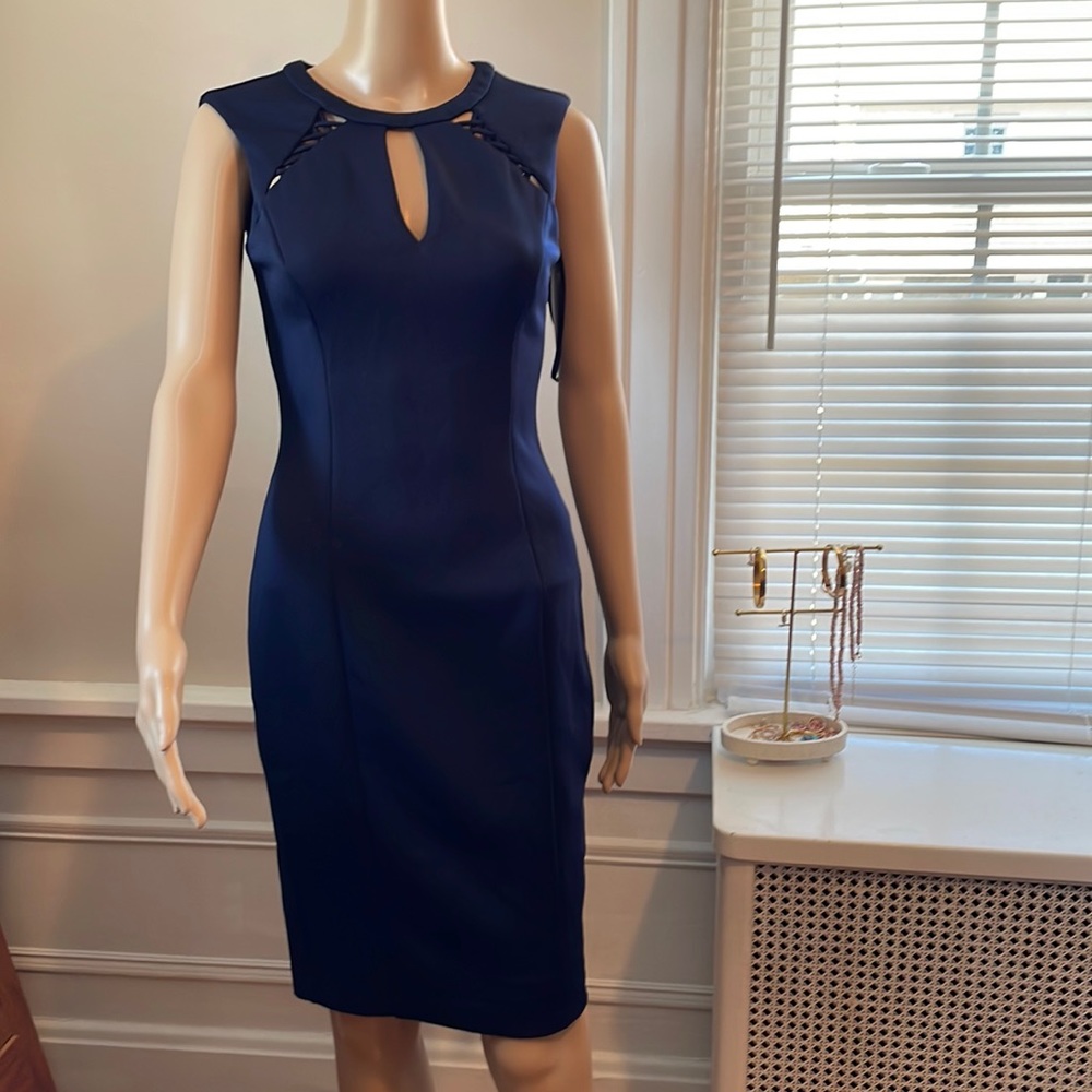 GUESS Size 2 navy blue dress for casual or business attire